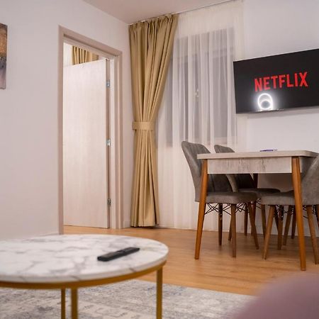 Coban Residence - A3 - Scandinavian Apartment Braşov Buitenkant foto