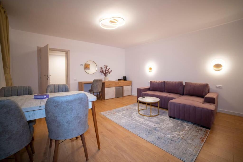 Coban Residence - A3 - Scandinavian Apartment Braşov Buitenkant foto